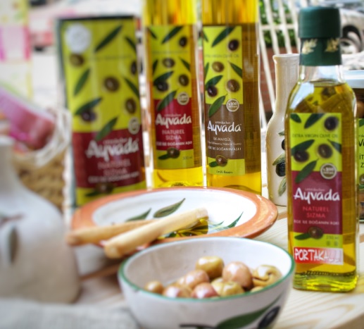 Ayvada Ayvalık Zeytin ve Soğuk Sıkım Natürel Sızma Zeytinyağı